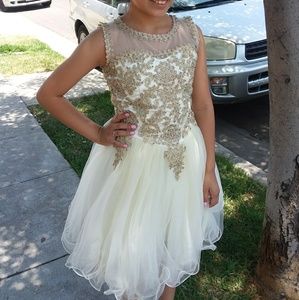 Beautiful Ivory dress!